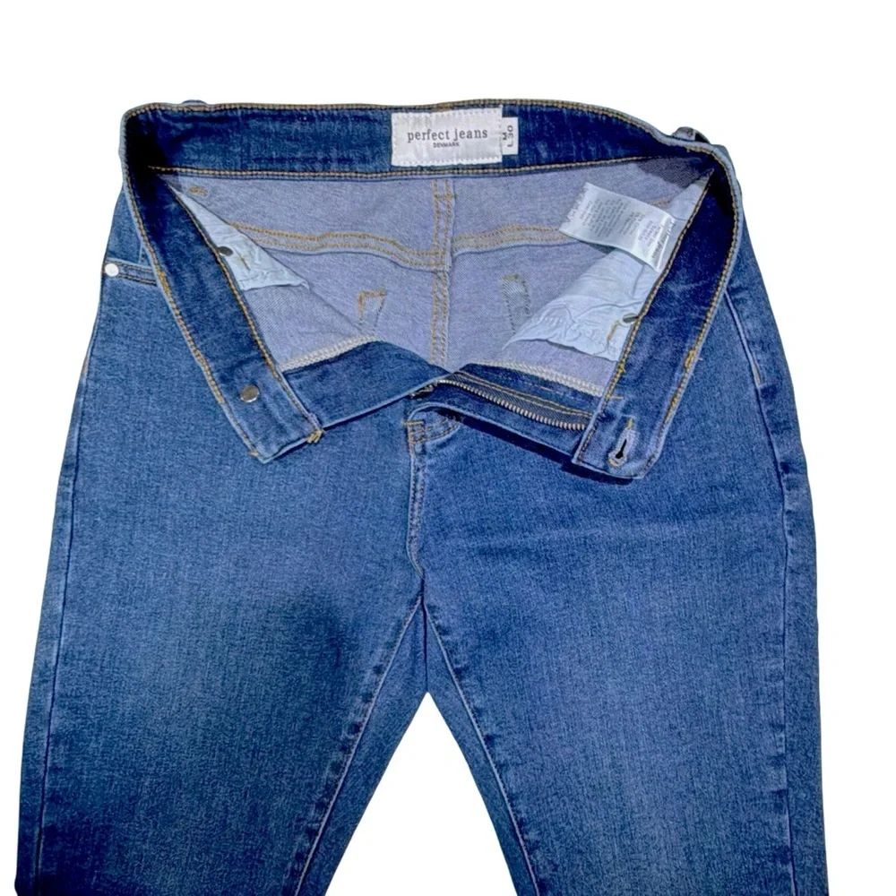 Perfect Jeans Men’s ‘Oceans’ Medium-Blue Slim-Fit Jeans / 28” x 30”